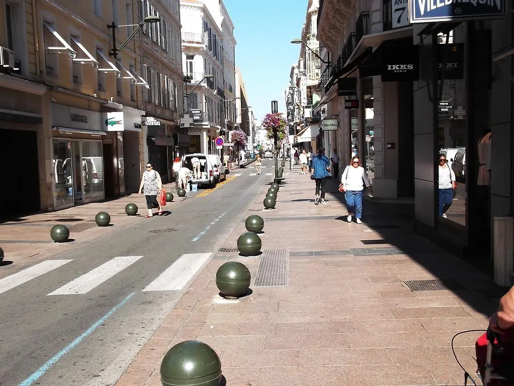 Hotel Brimer Cannes 2*,
