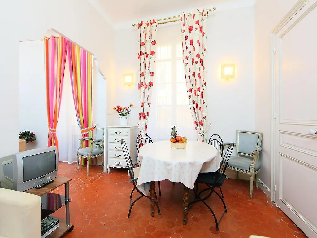 Hotel Brimer Cannes 2*,